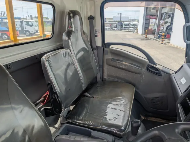 いすゞ エルフ TKG-NPR85AR(2WD)の写真21