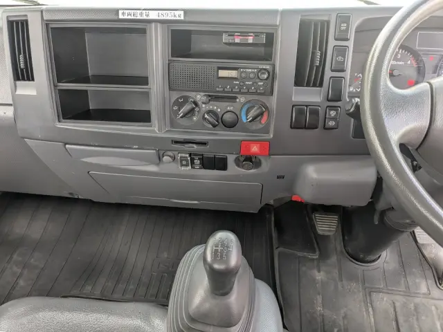いすゞ エルフ TKG-NPR85AR(2WD)の写真22