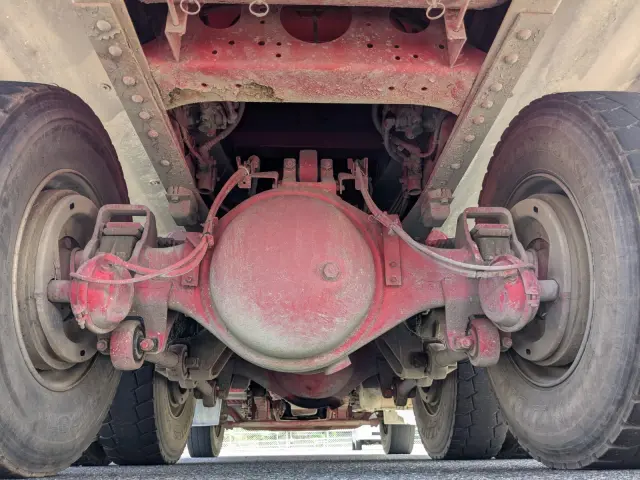 UD クオン QKG-CW5XL(6x4)の写真38