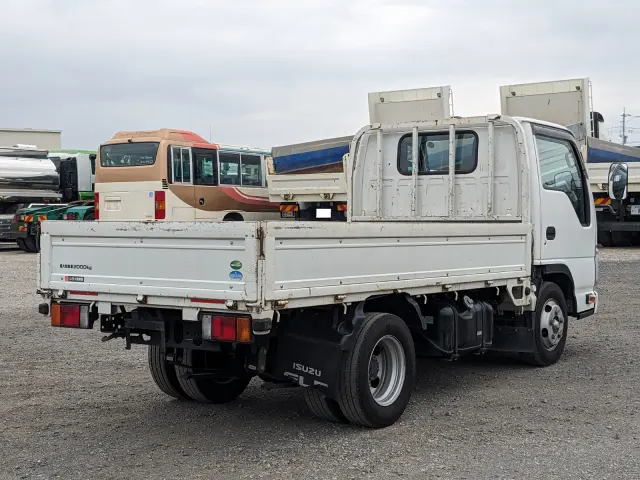 いすゞ エルフ TPG-NJR85A(2WD)の写真4
