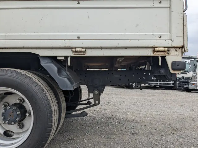 いすゞ エルフ TPG-NJR85A(2WD)の写真17