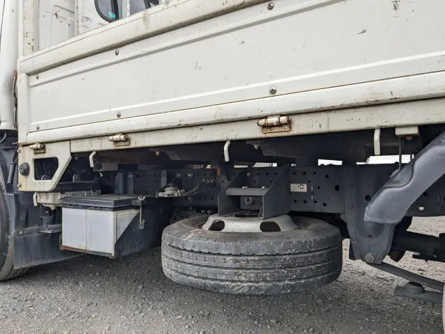 いすゞ エルフ TPG-NJR85A(2WD)の写真21