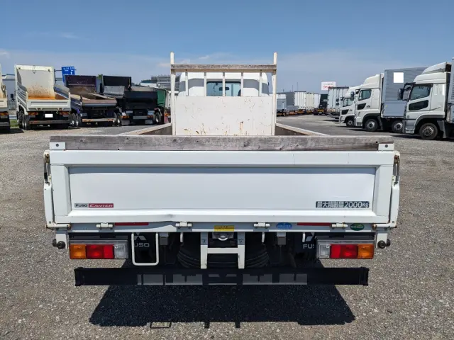 三菱 キャンター TPG-FEA20(2WD)の写真5