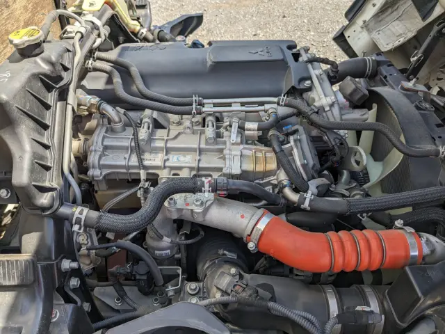三菱 キャンター TPG-FEA20(2WD)の写真36