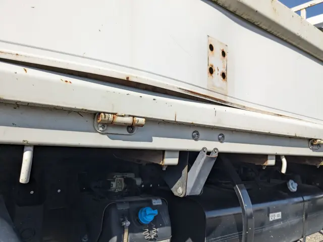 三菱 キャンター TPG-FEB20(2WD)の写真33