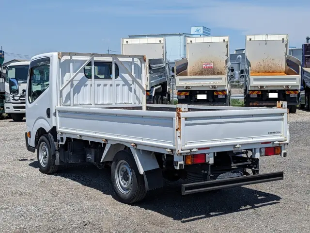 日産 アトラス CBF-QR20(2WD)の写真3