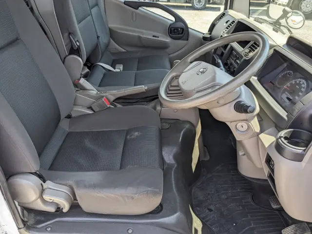 日産 アトラス CBF-QR20(2WD)の写真28