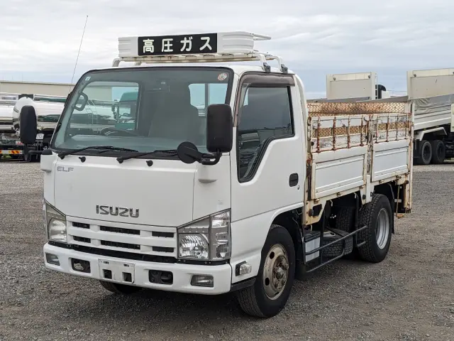 いすゞ エルフ TKG-NKR85A(2WD)の写真1