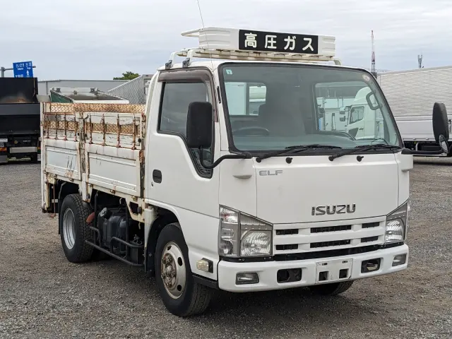 いすゞ エルフ TKG-NKR85A(2WD)の写真2