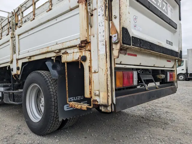 いすゞ エルフ TKG-NKR85A(2WD)の写真7