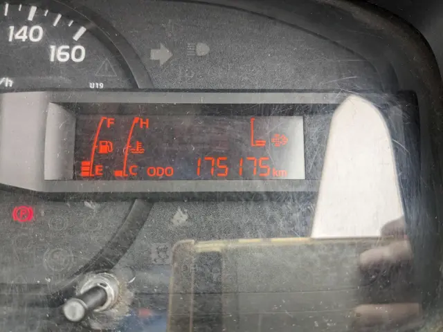 日野 デュトロ TKG-XZU605M(2WD)の写真12