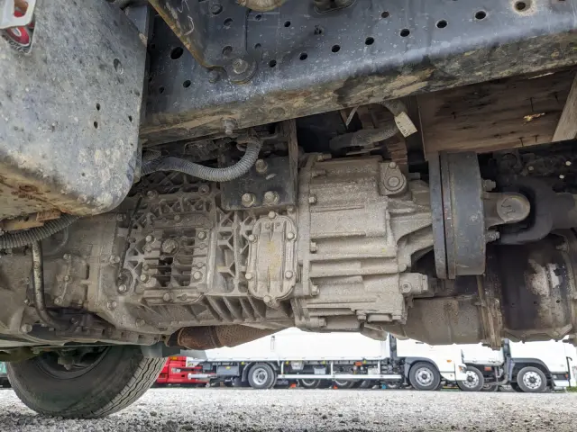 いすゞ エルフ TKG-NHR85A(2WD)の写真12