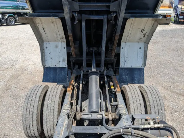 いすゞ エルフ TPG-NKR85AN(2WD)の写真30