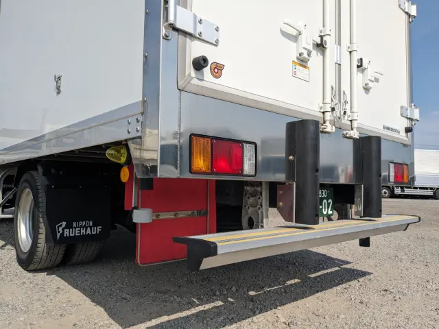 いすゞ エルフ TPG-NPR85AN(2WD)の写真5