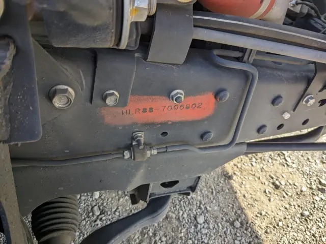 いすゞ エルフ 2RG-NLR88AR(2WD)の写真35
