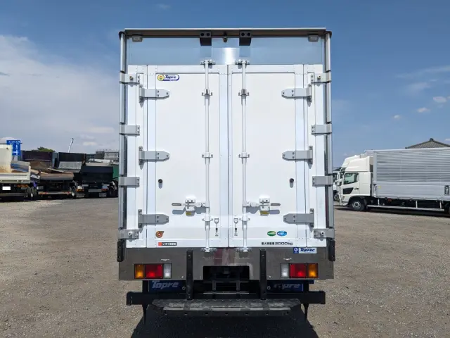 いすゞ エルフ 2RG-NMR88N(2WD)の写真5