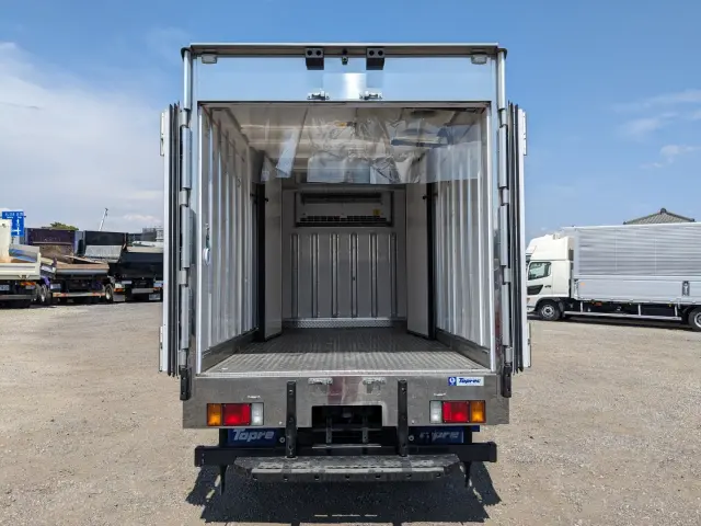 いすゞ エルフ 2RG-NMR88N(2WD)の写真8