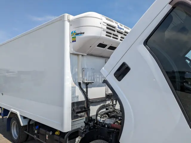 いすゞ エルフ 2RG-NMR88N(2WD)の写真46