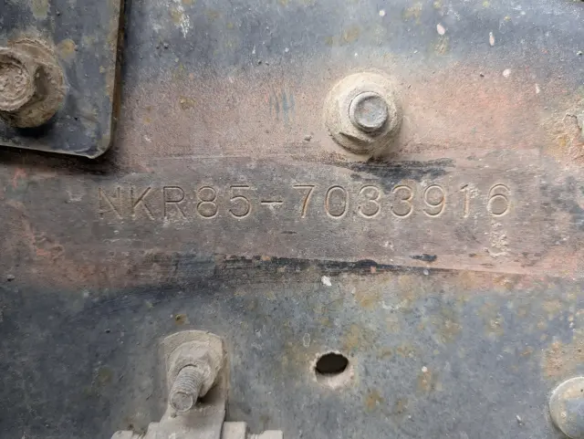 いすゞ エルフ TKG-NKR85AN(2WD)の写真35