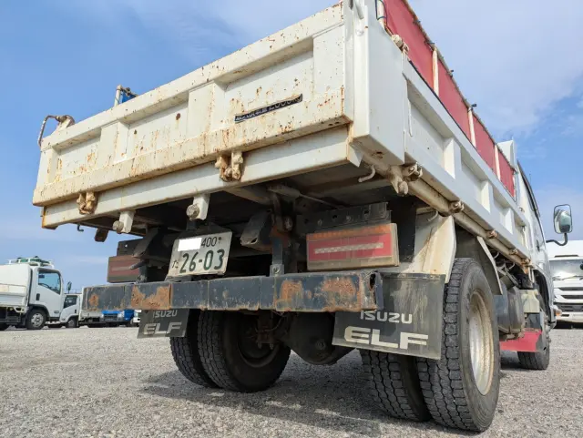 いすゞ エルフ TPG-NJR85AD(2WD)の写真8