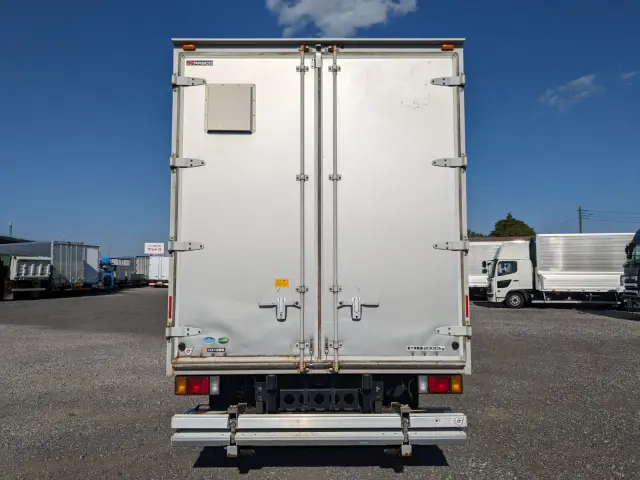 いすゞ エルフ TPG-NPR85AN(2WD)の写真5