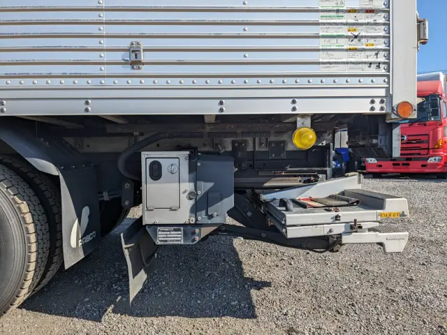 いすゞ エルフ TPG-NPR85AN(2WD)の写真28