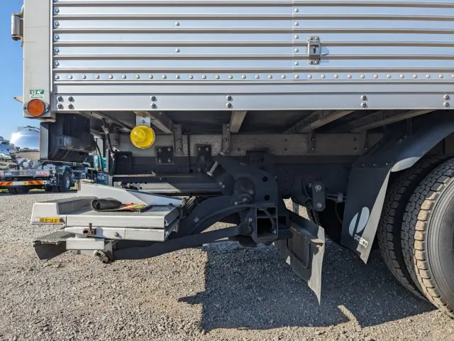 いすゞ エルフ TPG-NPR85AN(2WD)の写真35
