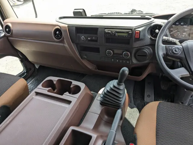 日野 レンジャー 2KG-FD2ABG(2WD)の写真28