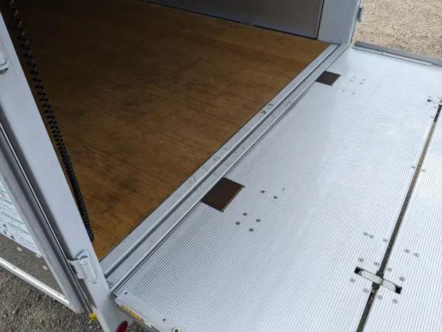 日野 レンジャー 2KG-FD2ABG(2WD)の写真12