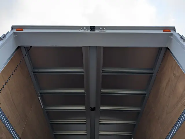 日野 レンジャー 2KG-FD2ABG(2WD)の写真14