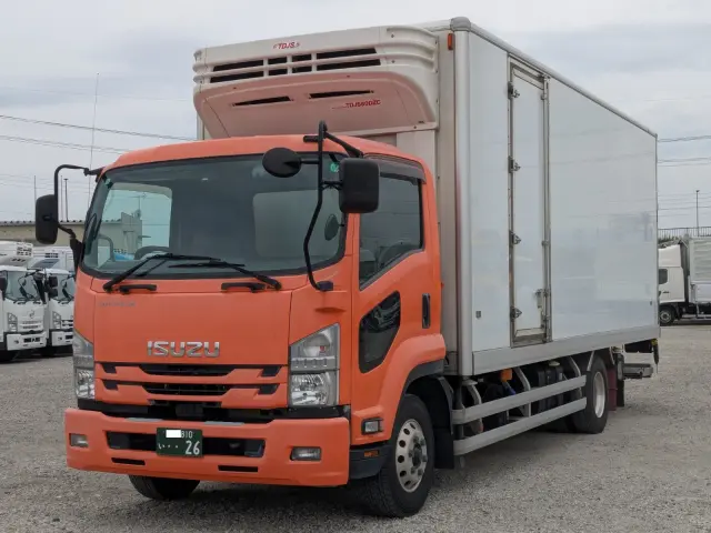 いすゞ フォワード 2PG-FRR90T2(2WD)の写真1