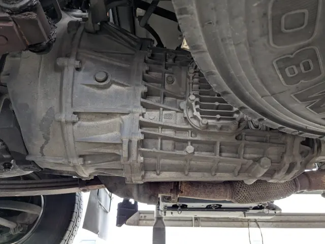 いすゞ フォワード 2PG-FRR90T2(2WD)の写真32