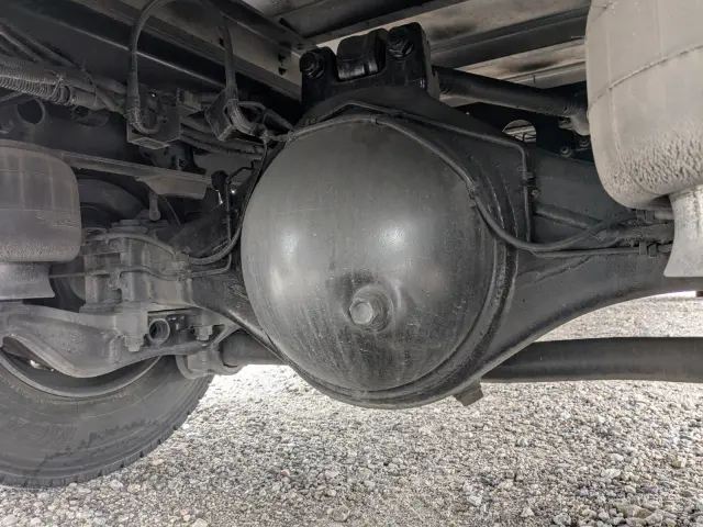 いすゞ フォワード 2PG-FRR90T2(2WD)の写真36