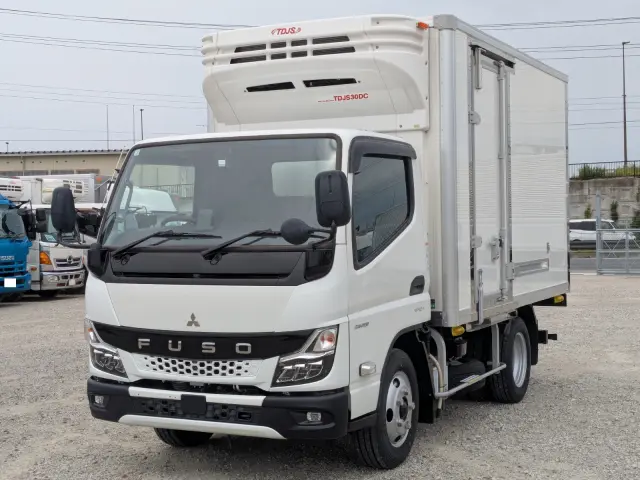 三菱 キャンター 2RG-FBAV0(2WD)の写真1