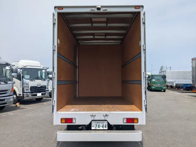 日野 デュトロ 2RG-XZC605M(2WD)の写真9