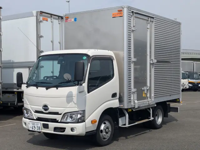 日野 デュトロ 2RG-XZC605M(2WD)の写真1