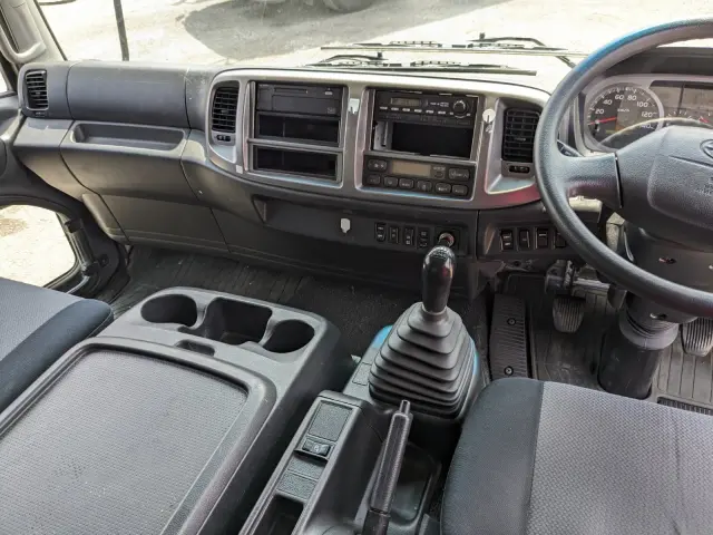 日野 レンジャー QKG-FE7JLAA(2WD)の写真39