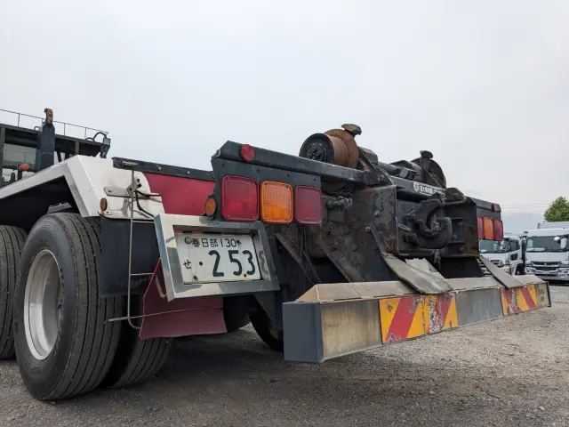 日野 プロフィア LDG-FS1ERBA(6x4)の写真8