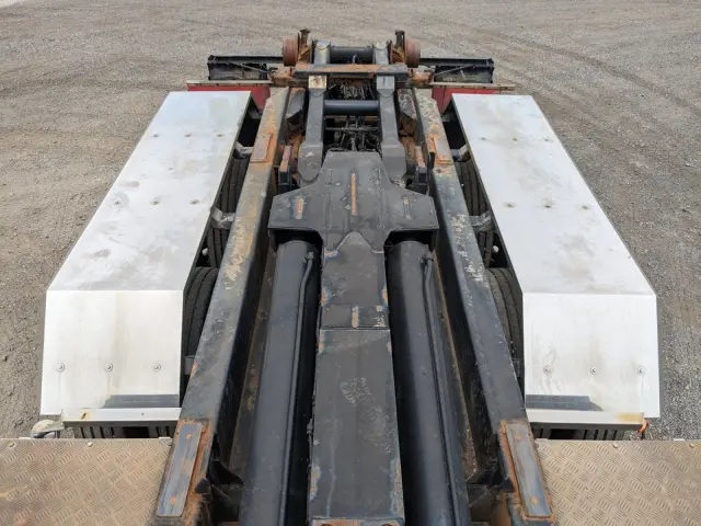 日野 プロフィア LDG-FS1ERBA(6x4)の写真16