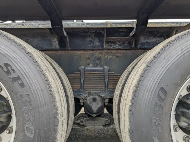 日野 プロフィア LDG-FS1ERBA(6x4)の写真18