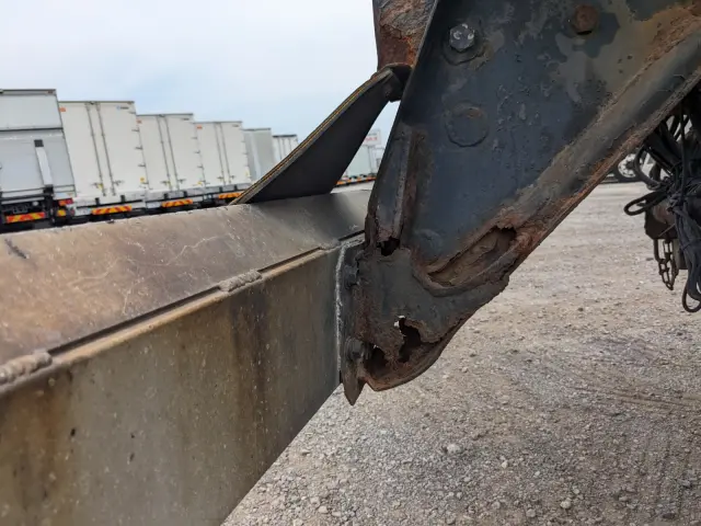 日野 プロフィア LDG-FS1ERBA(6x4)の写真22