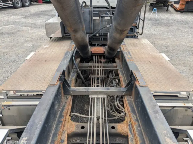 日野 プロフィア LDG-FS1ERBA(6x4)の写真30