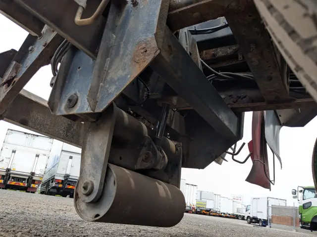 日野 プロフィア LDG-FS1ERBA(6x4)の写真31