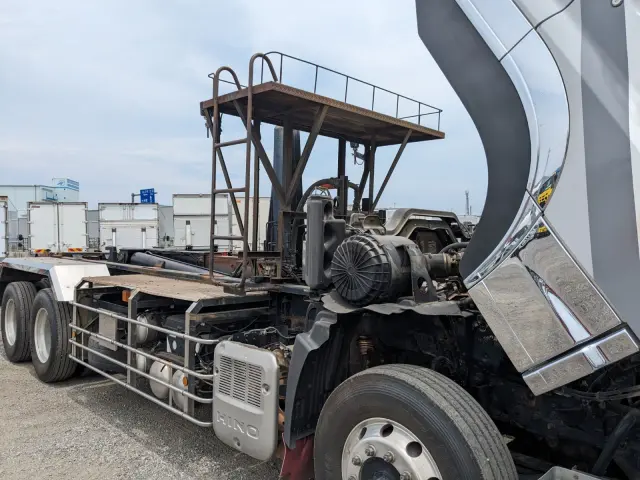 日野 プロフィア LDG-FS1ERBA(6x4)の写真48