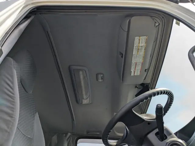 いすゞ フォワード LKG-FTR90T2(2WD)の写真38