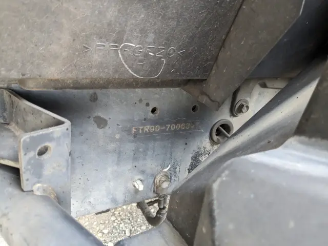 いすゞ フォワード LKG-FTR90T2(2WD)の写真47