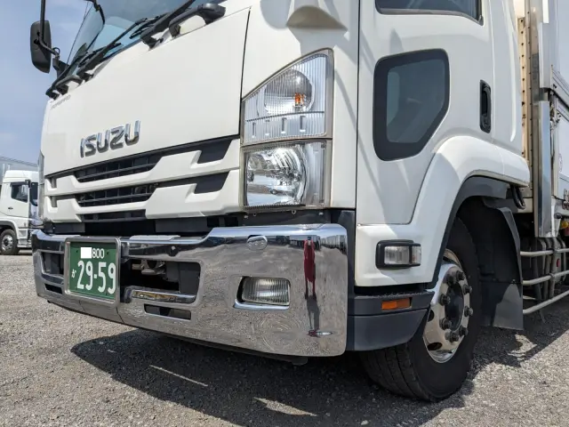 いすゞ フォワード LKG-FTR90T2(2WD)の写真50