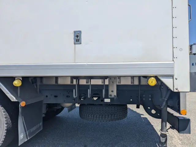 いすゞ フォワード QKG-FTR34T2(2WD)の写真22