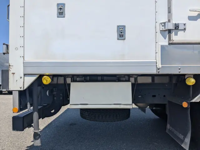 いすゞ フォワード QKG-FTR34T2(2WD)の写真27