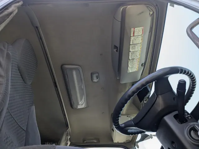 いすゞ フォワード QKG-FTR34T2(2WD)の写真35
